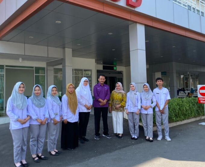 Penarikan Prakerin Siswa/siwi SMK Terpadu Bhakti Indonesia di Apotek, Klinik, dan Rumah Sakit